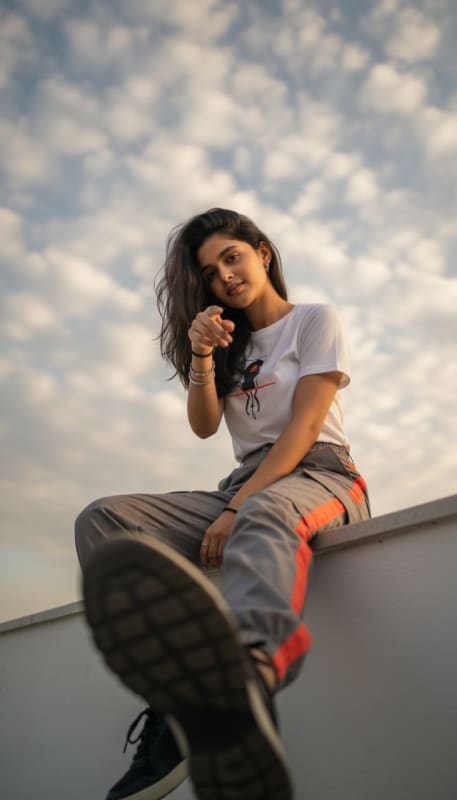 Dynamic Low Angle Street Style Portrait thumbnail 3